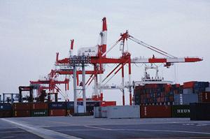 チラーの空冷と水冷が持つそれぞれの利点