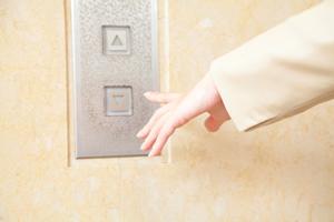 安全性と効率性を両立！チェーンブロックのレンタルで作業効率を最適化しよう